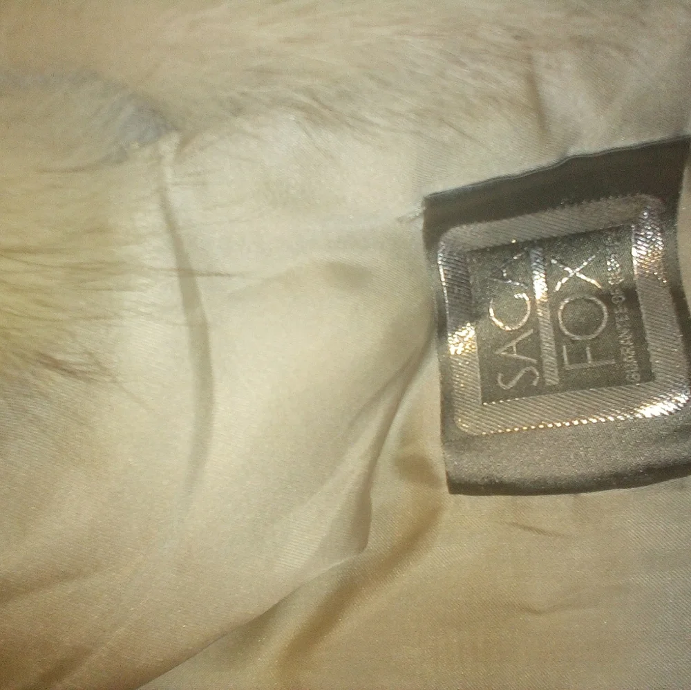 Vintage Fox Saga edition fur coat - Picture 3 of 4